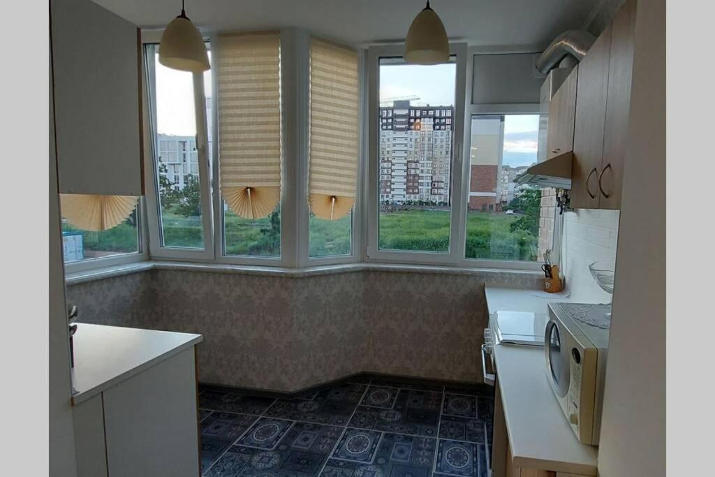Комфортная Квартира У Моря Kryzhanivka Esterno foto